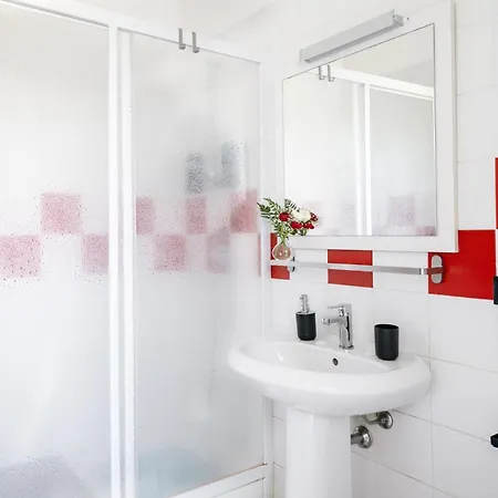 아파트 Appartamento Per Famiglie E Bambini Vicino Al Mare, A Pochi Minuti Dalla Spiaggia