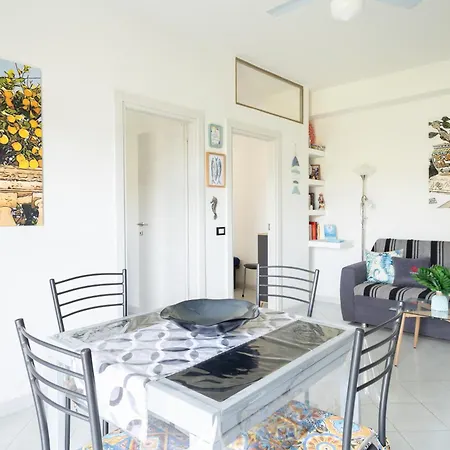 Appartamento Per Famiglie E Bambini Vicino Al Mare, A Pochi Minuti Dalla Spiaggia * 취아카